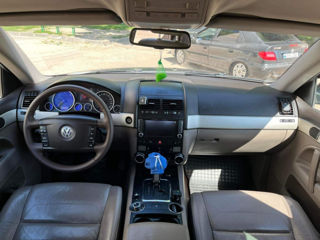 Volkswagen Touareg foto 6