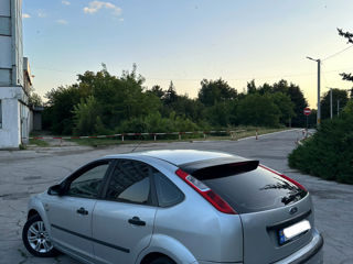 Ford Focus foto 4