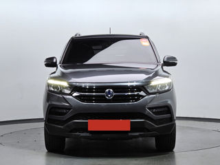 Ssangyong Rexton foto 3