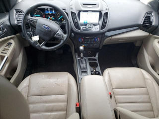 Ford Escape foto 8