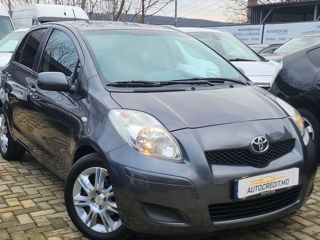 Toyota Yaris foto 7