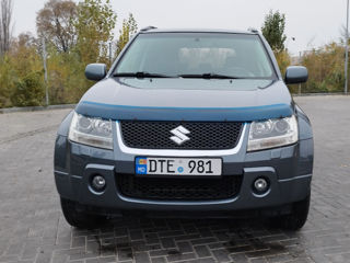 Suzuki Grand Vitara foto 2