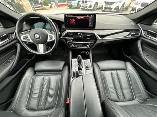 BMW 5 Series foto 8