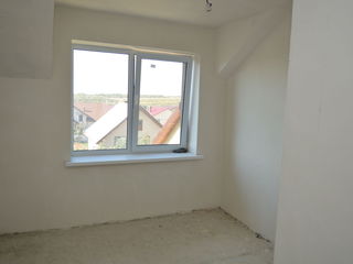 Duplex în 2 nivele! str. Zidarilor, com, Bubuieci 4 camere! Sunt 2 case identice simetrice!!! foto 4