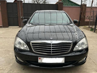 Mercedes S-Class