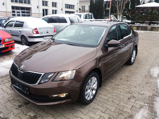 Skoda Octavia foto 1