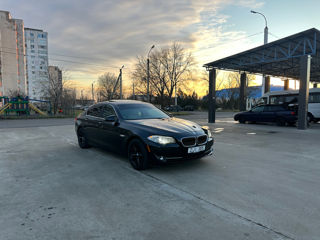 BMW 5 Series foto 3