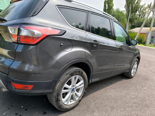 Ford Kuga foto 5