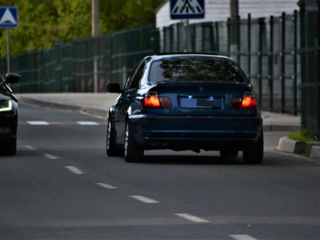 BMW 3 Series foto 2