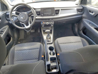 KIA Rio foto 8