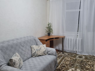 Apartament cu 2 camere, 46 m², Botanica, Chișinău foto 3