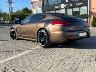 Porsche Panamera foto 3