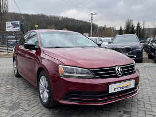 Volkswagen Jetta foto 2