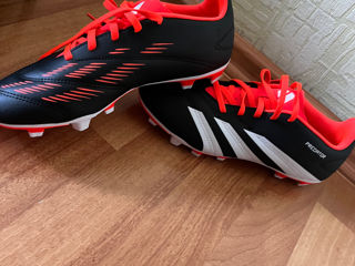 Продаю новые бутсы Adidas Predator