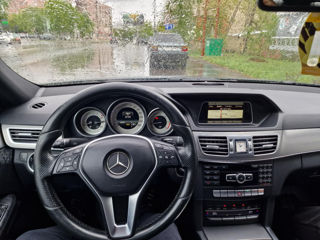 Mercedes E-Class foto 8