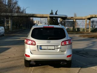 Hyundai Santa FE foto 6