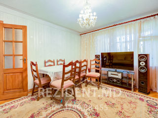Apartament cu 4 camere, 85 m², Buiucani, Chișinău foto 7