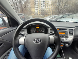 KIA Rio foto 13