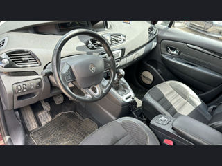 Renault Scenic foto 8