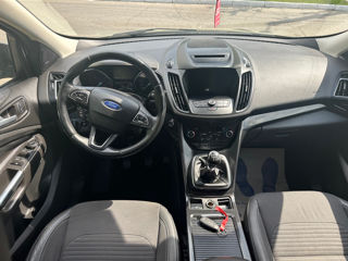 Ford Kuga foto 4