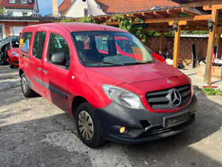 Mercedes Citan     La Piese.