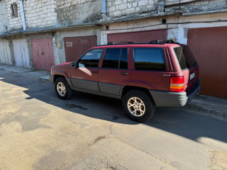 Jeep Grand Cherokee foto 2