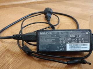 Продаю/Vînd ноутбук/Laptop Lenovo 80T7 вместе с зарядкой. foto 4