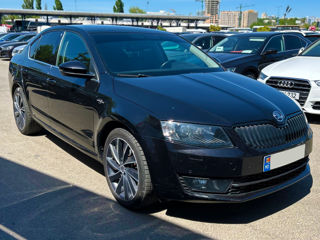 Skoda Octavia foto 3