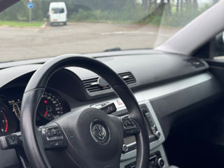 Volkswagen Passat foto 8