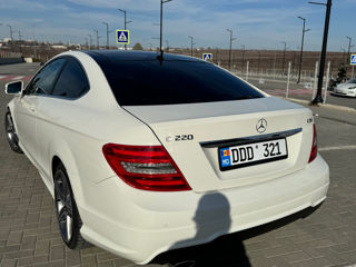 Mercedes C-Class Coupe фото 1