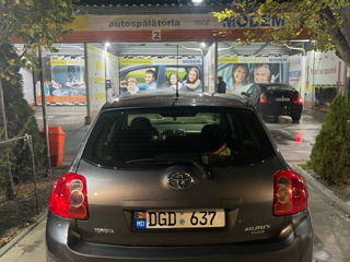 Toyota Auris foto 4