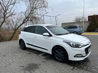 Hyundai i20 foto 9