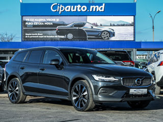 Volvo V60 Cross Country foto 3