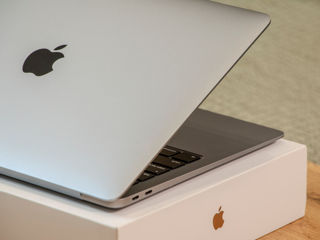 MacBook Air Retina 2020/ Core I3 1000NG4/ 8Gb Ram/ 256Gb SSD/ 13.3" Retina TrueTone!! foto 14