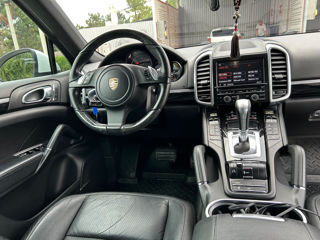 Porsche Cayenne foto 6