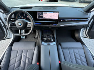 BMW 5 Series foto 8