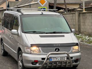 Mercedes V-Class