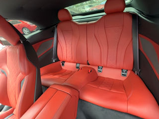 BMW M8 фото 8