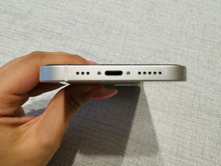 iPhone 12 white foto 5