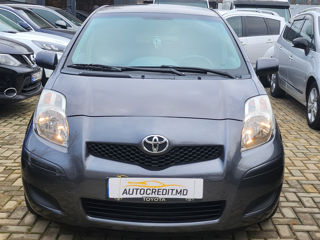 Toyota Yaris foto 13