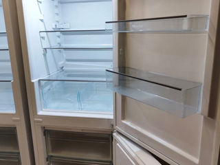 Холодильник премиум класса Miele с большой морозильной камерой из Германии foto 3
