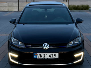 Volkswagen Golf foto 2