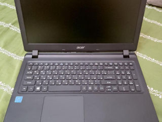 Vând Acer Aspire ES1-533