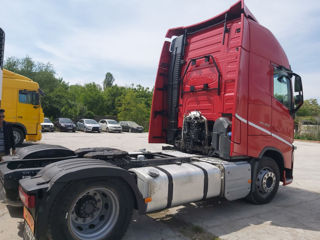 Volvo FH460 foto 9