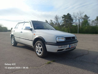 Volkswagen Golf foto 2