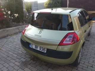 Renault Megane foto 2