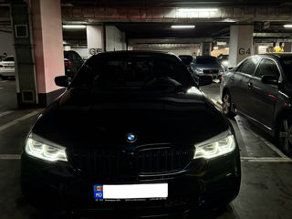 BMW 5 Series foto 5