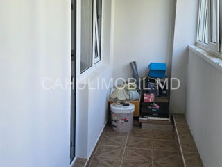 Apartament cu 2 camere, 68 m², Periferie, Cahul foto 8