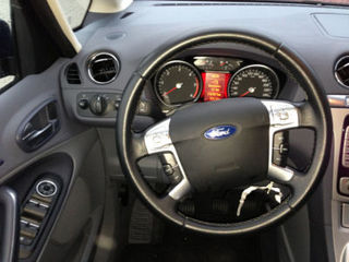 Ford Galaxy foto 6