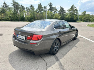 BMW 5 Series foto 4